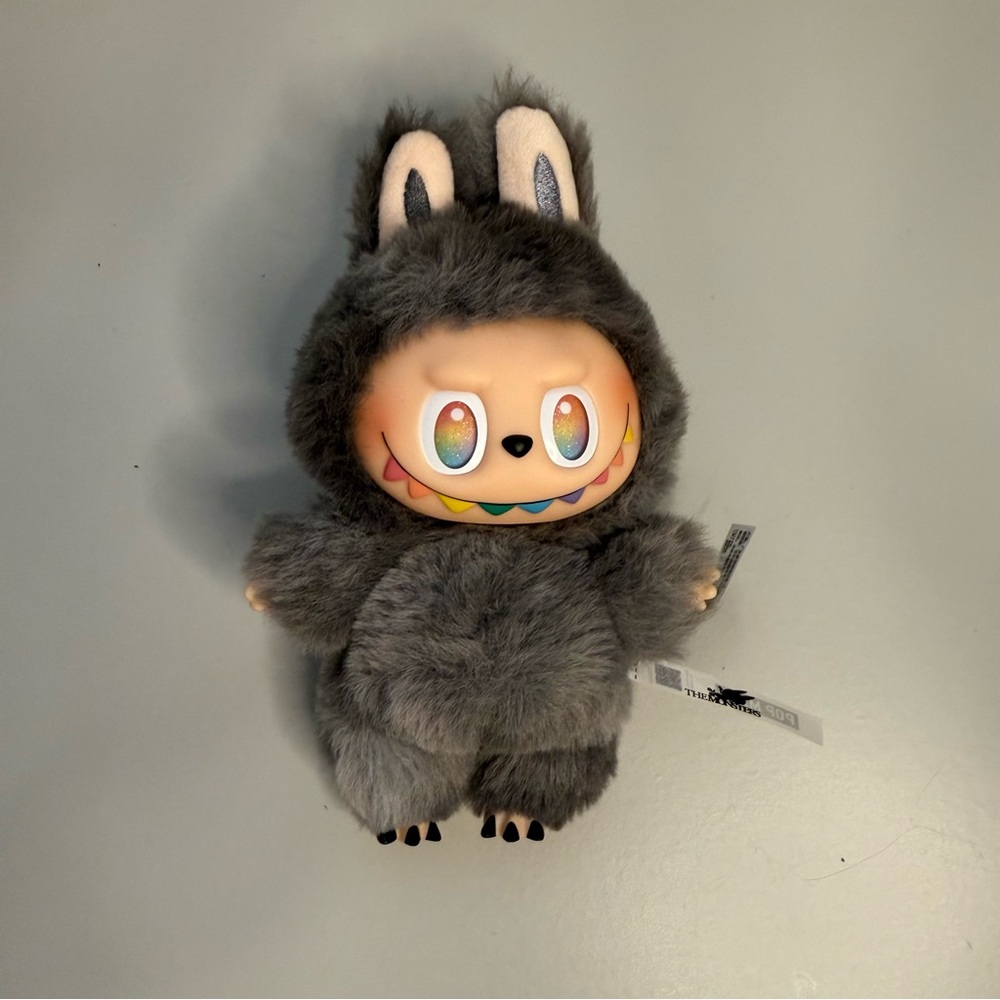 POP MART The Monsters Big Into Energy Labubu ID SECRET - Picture 3 of 15
